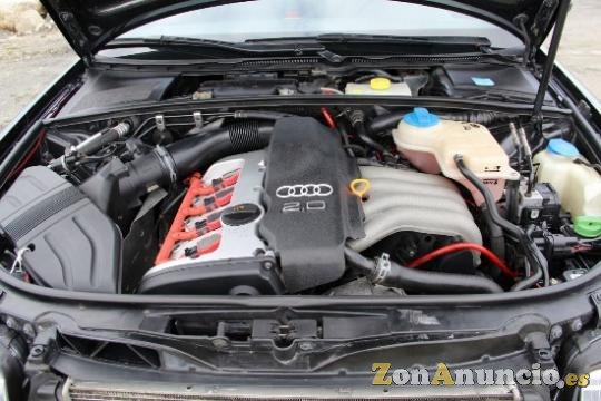 Audi A4  2,0L S-Line 2004